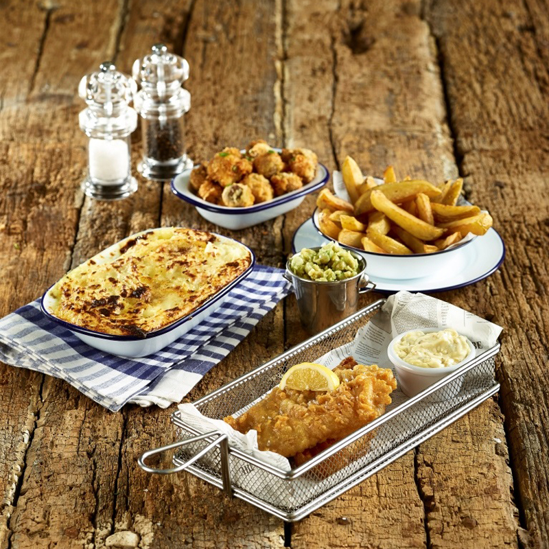 Falcon Enamel 31cm Bake Pan - Image 4