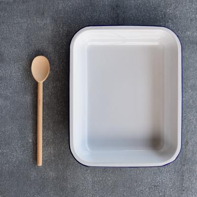 Falcon Enamel 31cm Bake Pan - Image 2