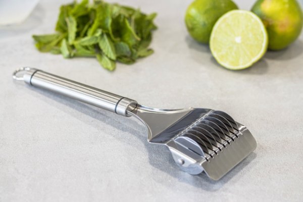 KitchenCraft Mint & Herb Cutter - Image 3