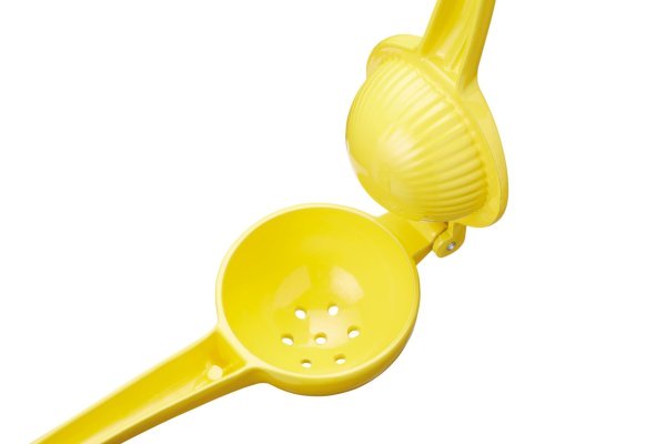 KitchenCraft Lemon Squeezer - Image 6