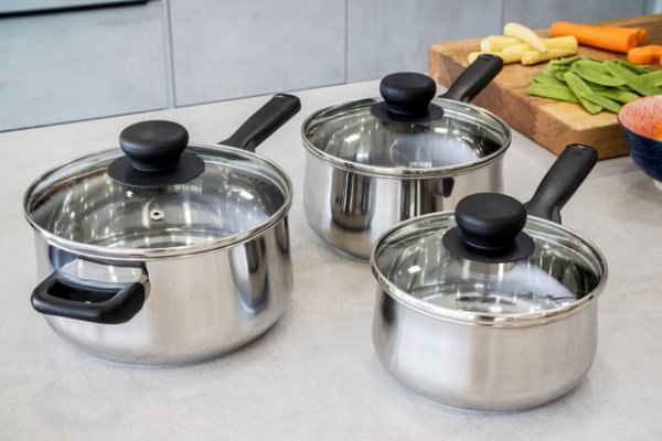 KitchenCraft Stainless Steel Extra Deep Saucepan, 16cm - Image 5