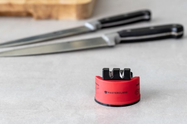 MasterClass Smart Sharp Dual Knife Sharpener Red - Image 2