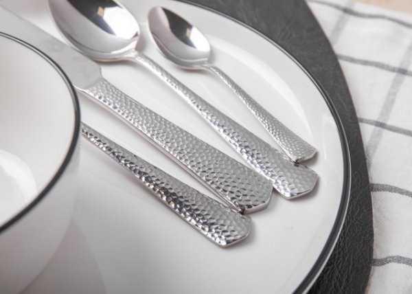 Mikasa Broadway Stainless Steel Cutlery Set 16 Piece - Image 7