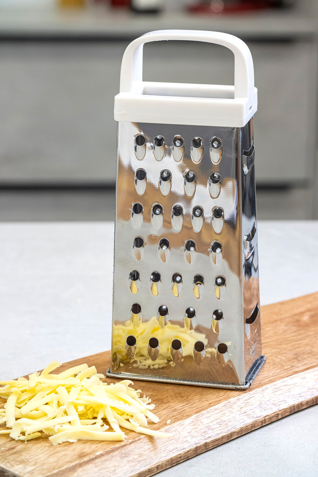 KitchenCraft Stainless Steel 20cm Four Sided Box Grater - Image 2