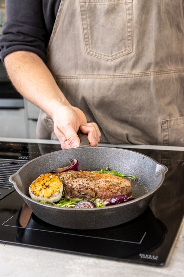 KitchenCraft Deluxe Cast Iron Grill Pan, 24cm - Image 8