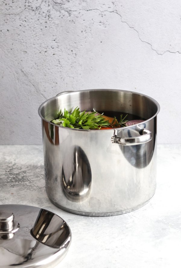 MasterClass Stainless Steel Stockpot 11L - Image 5
