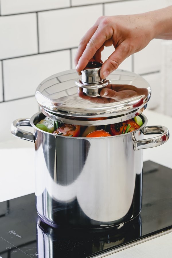 MasterClass Stainless Steel Stockpot 11L - Image 7
