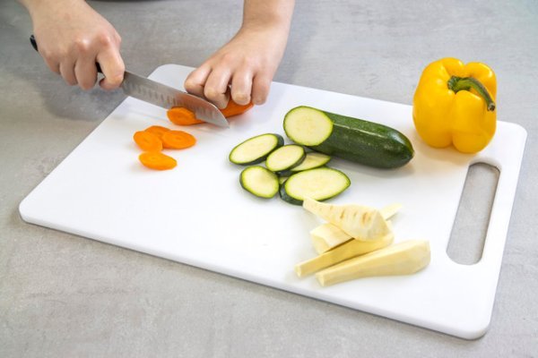 Kitchencraft Xlarge Chopping Board - Image 4