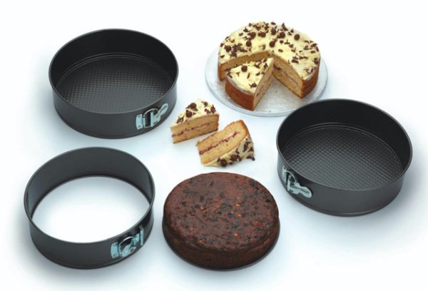 Kitchencraft Cake Tin Set 3 Piece - Image 6