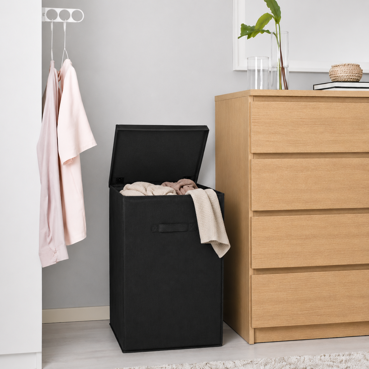 Space Logic Laundry Hamper Midnight Black 75L - Image 3